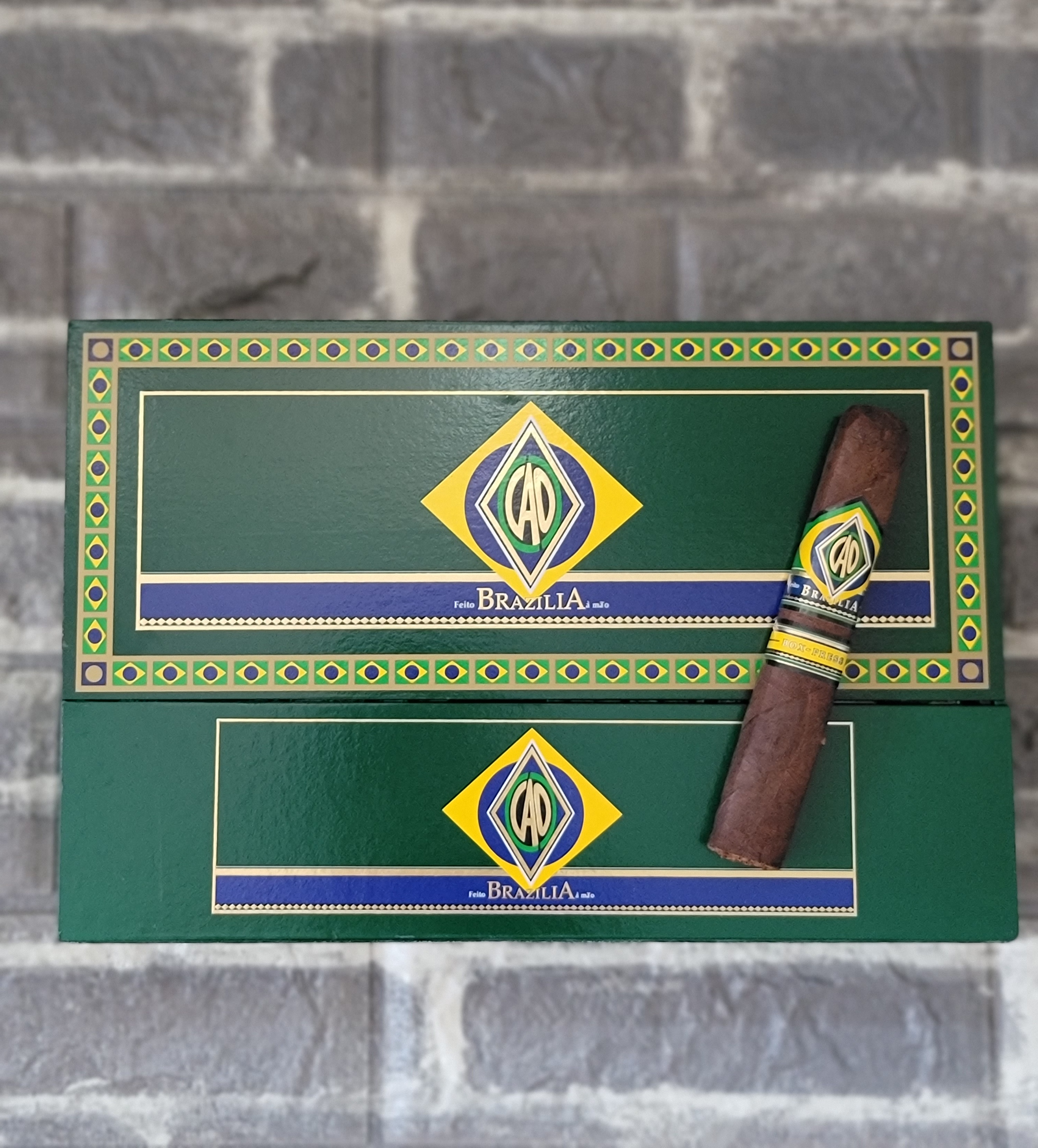 CAO BRAZILIA BOX-PRESSED