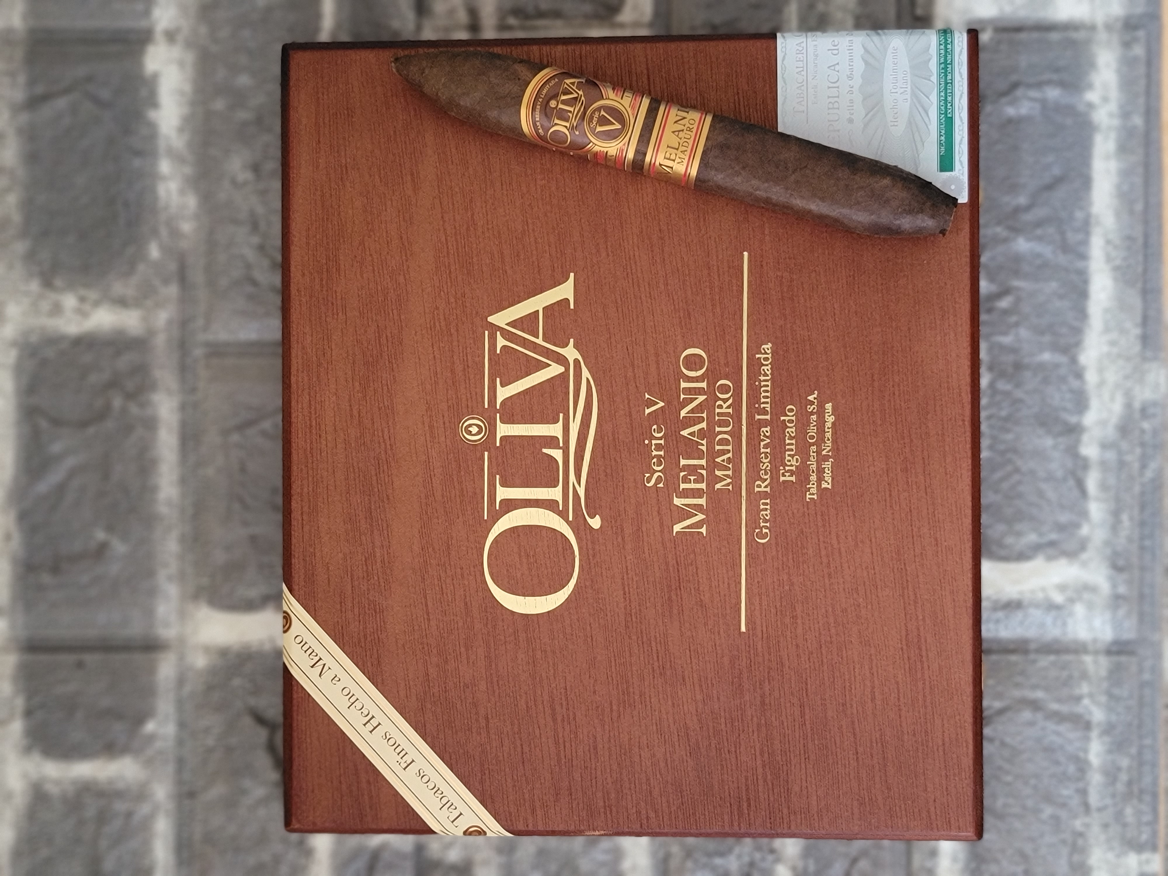 OLIVA SERIE V MELANIO FIGURADO