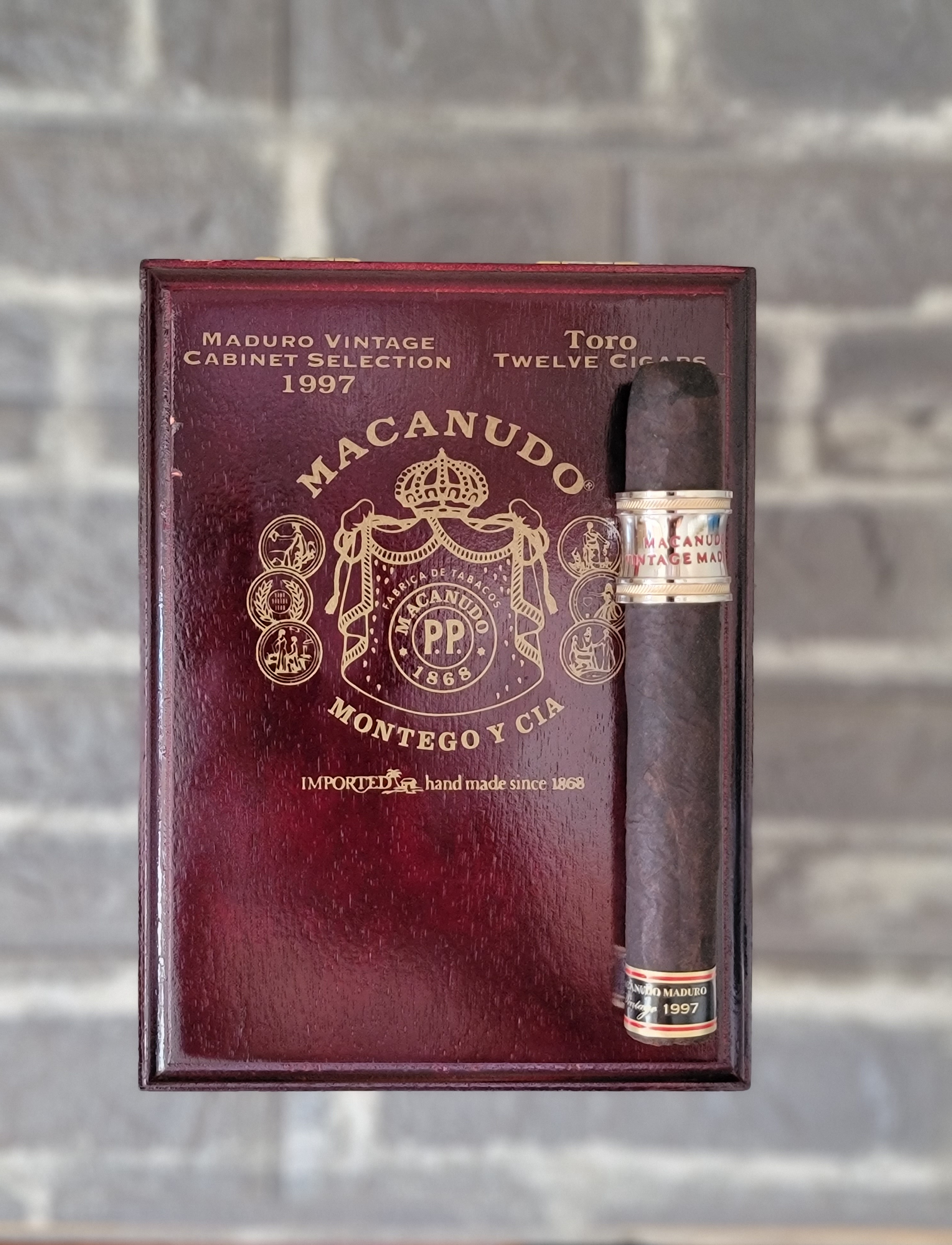 MACANUDO MADURO VINTAGE 1997