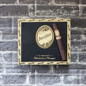 BRICK HOUSE MADURO